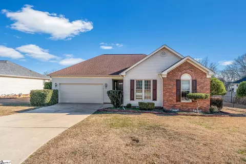 4 Fortson Way, Fountain Inn, SC 29644
