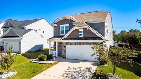 632 Pollyanna Dr, Greenville, SC 29605
