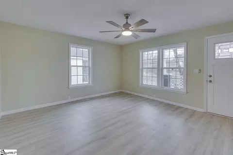 310 Powell St, Easley, SC 29640 photo 9