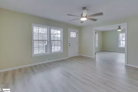 310 Powell St, Easley, SC 29640 photo 10