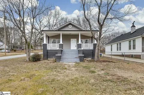 310 Powell St, Easley, SC 29640 photo 2