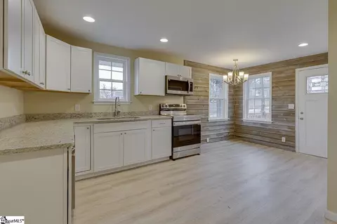 310 Powell St, Easley, SC 29640 photo 17