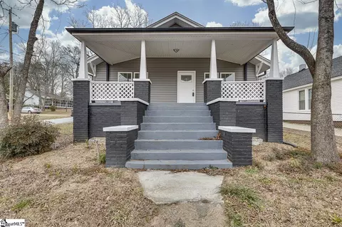 310 Powell St, Easley, SC 29640 photo 4