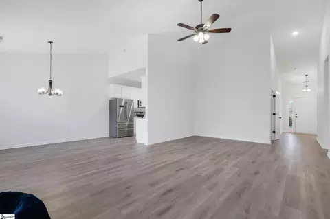 Entry Way - 204 Durand Ct, Greer, SC 29650 photo 3 of 5