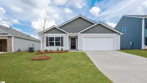206 Stone Creek Rd, Clinton, SC 29325