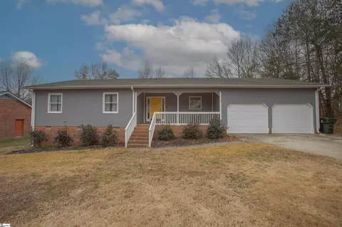 19 Earline Dr, Taylors, SC 29687