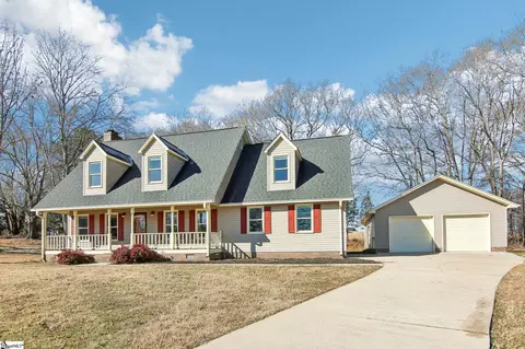 219 Terra Oaks Ct, Easley, SC 29642