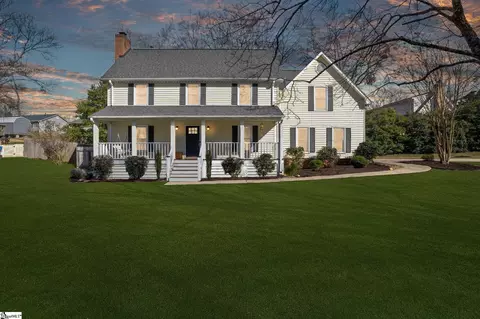 106 Wood Creek Rd, Mauldin, SC 29662