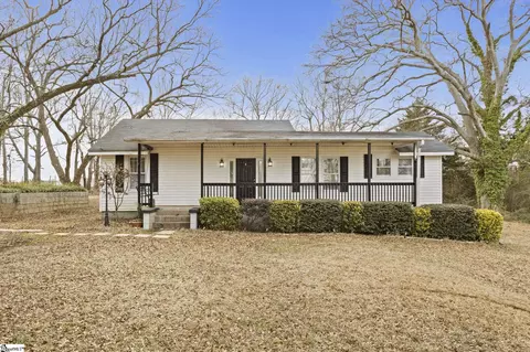 311 S Circle Dr, Piedmont, SC 29673