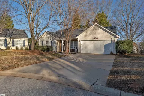 33 Seaside Ln, Greer, SC 29650 photo 2