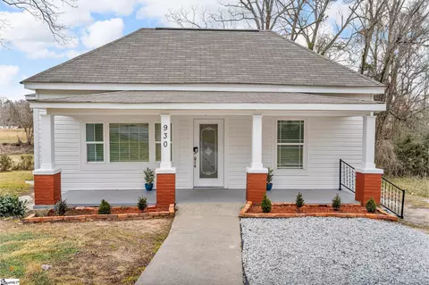 930 W Hampton St, Laurens, SC 29360