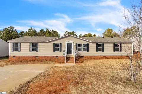 204 Riverbreeze Rd, Greenville, SC 29611