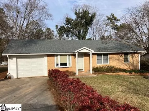 3 Kay Ct, Greenville, SC 29605
