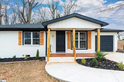 33 Hodgens Dr, Greenville, SC 29617
