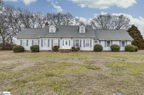 123 Victoria Way, Piedmont, SC 29673
