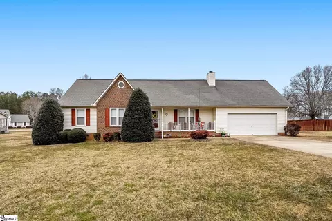 223 Springside Cir, Anderson, SC 29625
