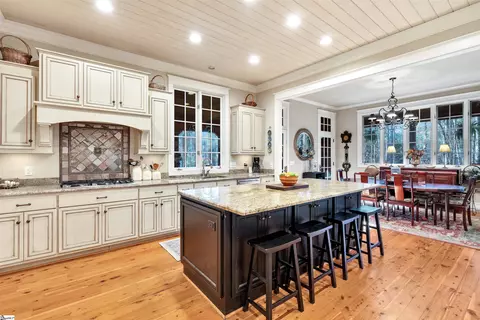 311 Top Rdg, Sunset, SC 29685 photo 17