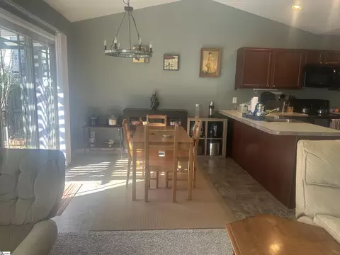 645 Chartwell Dr, Greer, SC 29650 photo 6