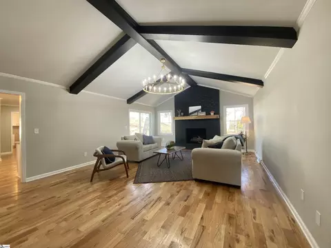 116 Mt Vernon Cir, Greer, SC 29651 photo 3