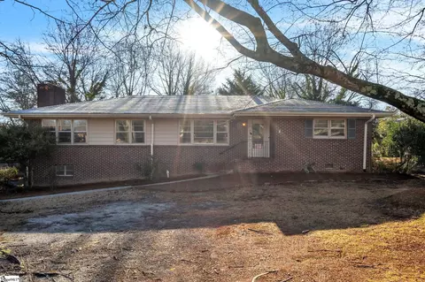 107 Yorkshire Dr, Greenville, SC 29615