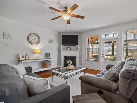 108 Henderson Rd, Greer, SC 29651 photo 7