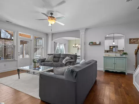 108 Henderson Rd, Greer, SC 29651 photo 9