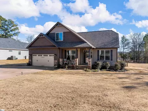 108 Henderson Rd, Greer, SC 29651 photo 2