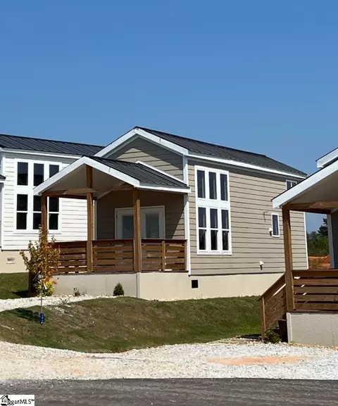 404 Presley Jackson Rd, Taylors, SC 29687