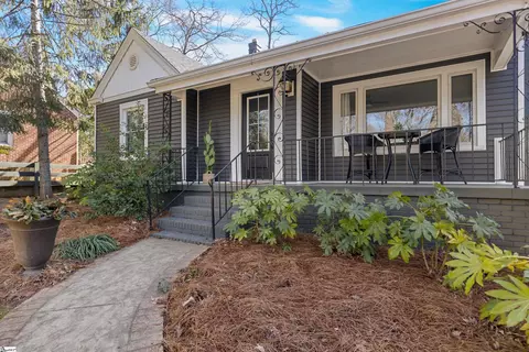 14 Wedgewood Dr, Greenville, SC 29609