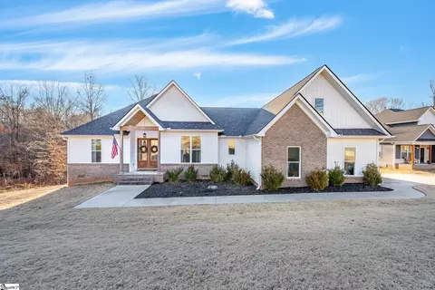 213 Saddle Creek Ct, Greer, SC 29651