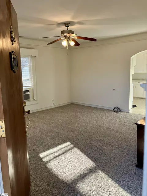Entry Way - 113 Garrison St, Easley, SC 29640 photo 2 of 4