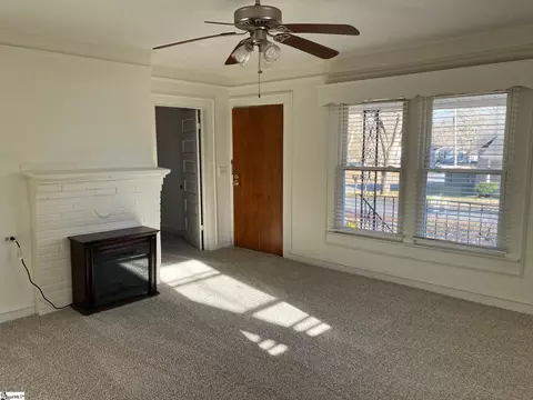 Living - 113 Garrison St, Easley, SC 29640 photo 1 of 3