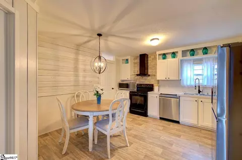 109 Boone Dr, Easley, SC 29640 photo 9