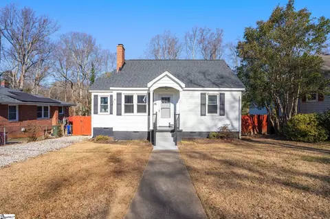 36 Beck Ave, Greenville, SC 29605