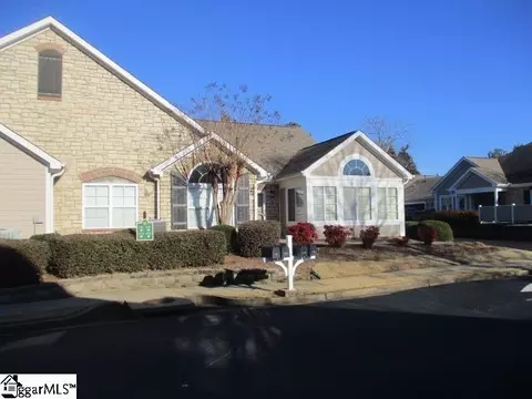 155 Ravines Ln, Spartanburg, SC 29301