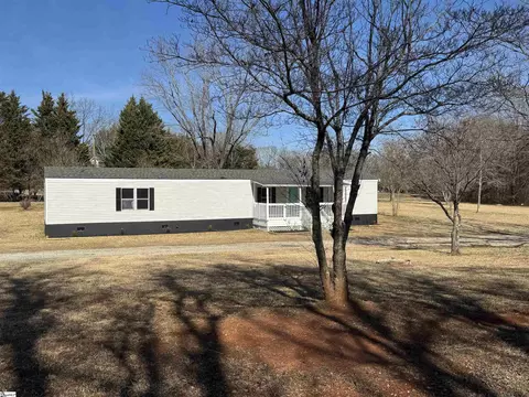 116 Whippoorwill Ln, Pelzer, SC 29669 photo 3