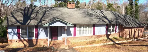 290 Hollis Dr, Spartanburg, SC 29307