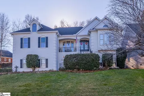 109 Nottinghill Ct, Simpsonville, SC 29681
