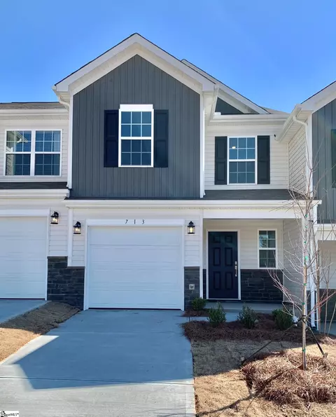 713 Mckissick Dr, Reidville, SC 29375