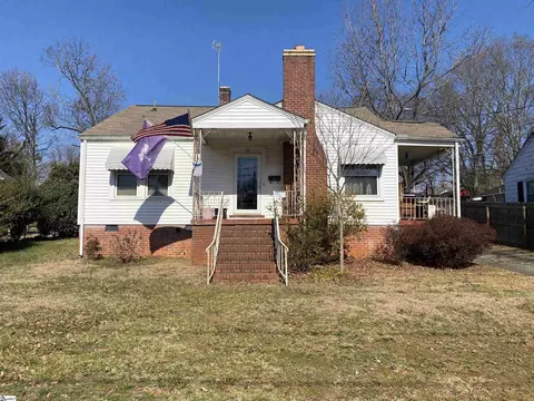 311 E Blue Ridge Dr, Greenville, SC 29609
