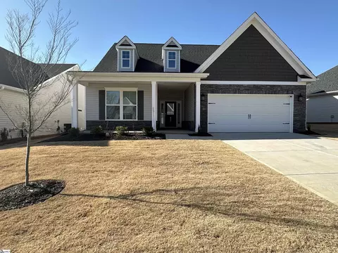 Exterior - 917 Maple Grove Way, Greer, SC 29651 photo 2 of 4