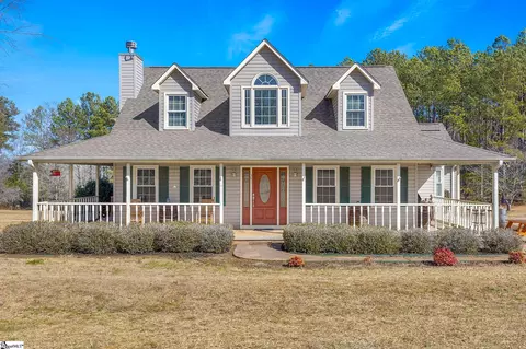 341 Sivnksty Rd, Starr, SC 29684