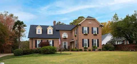 1 Sandpiper Ln, Greenville, SC 29607