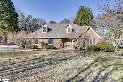 914 Taylor Rd, Greer, SC 29651