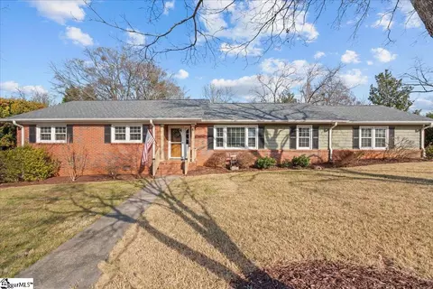 5 Isaac Ln, Greenville, SC 29615