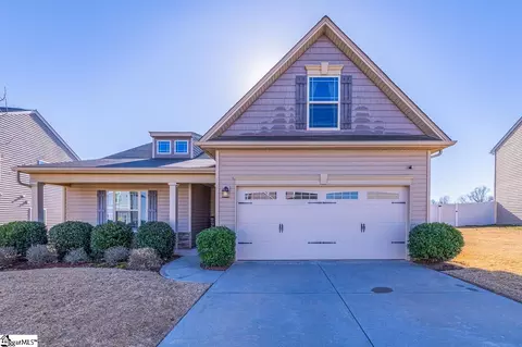 38 Altamira Way, Simpsonville, SC 29680