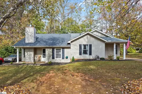 6 And 8 Charterhouse Ct, Piedmont, SC 29673