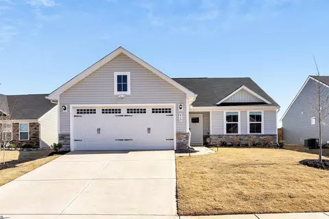410 Sidney Wilson Ct, Greenville, SC 29605