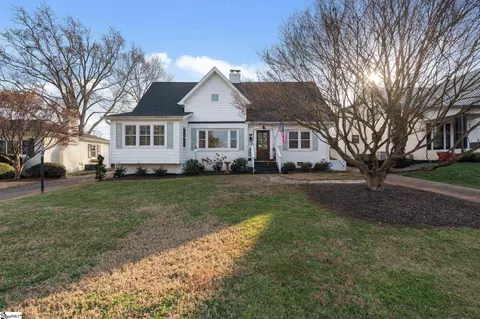 447 Longview Ter, Greenville, SC 29605