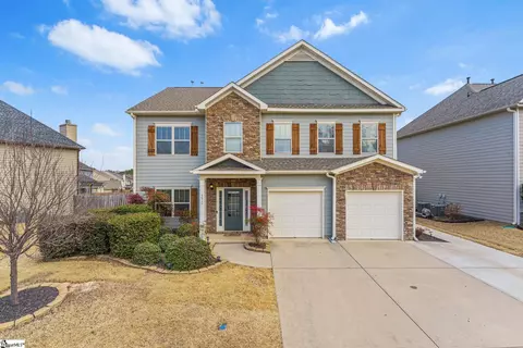 370 Bridge Crossing Dr, Simpsonville, SC 29681